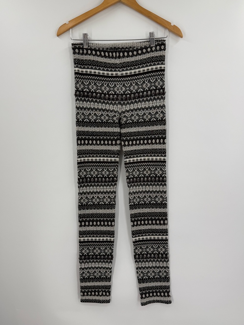 Free People Fair Isle Sweater Knit Leggings | Grey Multi | XS